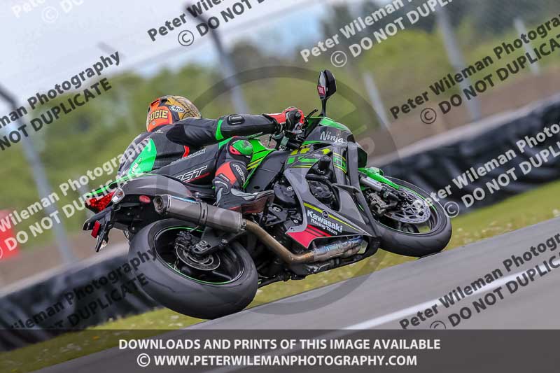 PJ Motorsport Photography;donington no limits trackday;donington park photographs;donington trackday photographs;no limits trackdays;peter wileman photography;trackday digital images;trackday photos